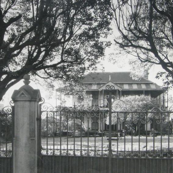 Black and white image of Boronia house.