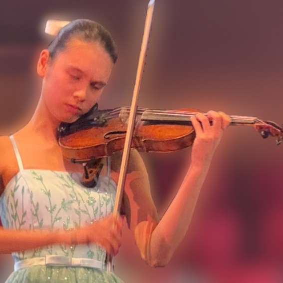 Ellie Malonzo playing the violin