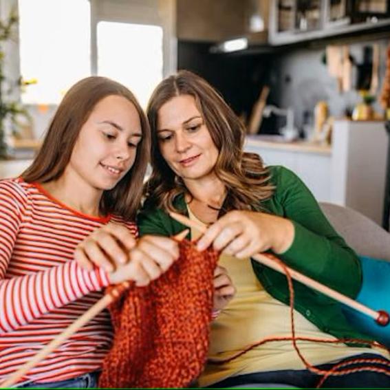 Learn to knit with the Mosman Community